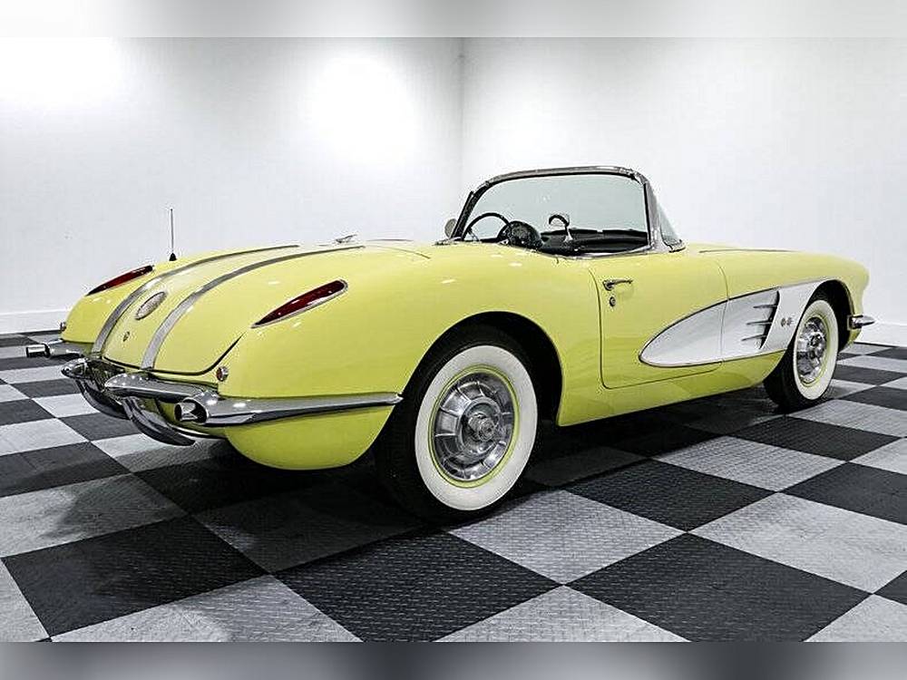 Chevrolet-Corvette-1958-yellow-107116-5