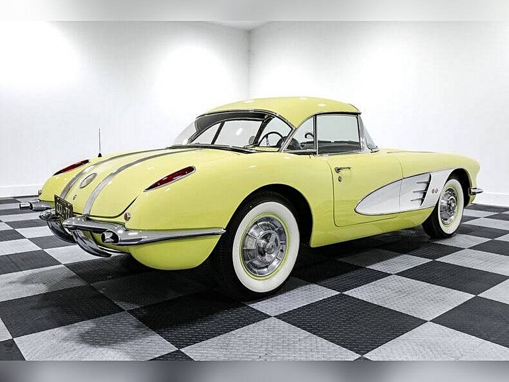 Chevrolet-Corvette-1958-yellow-107116-6