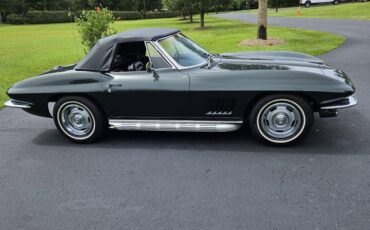 Chevrolet-Corvette-1967-120701-2