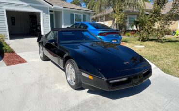 Chevrolet-Corvette-1989-black-75800-14