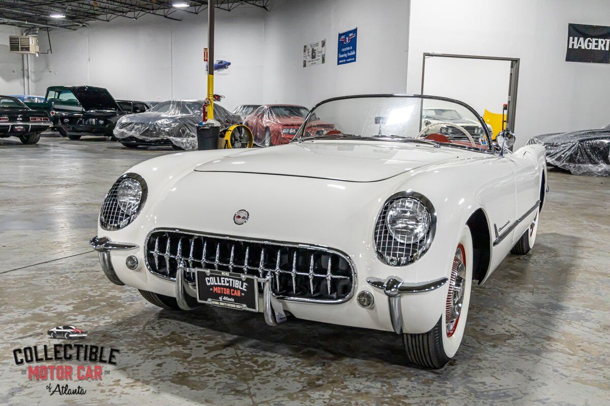 Chevrolet-Corvette-Cabriolet-1954-White-Red-133683-10