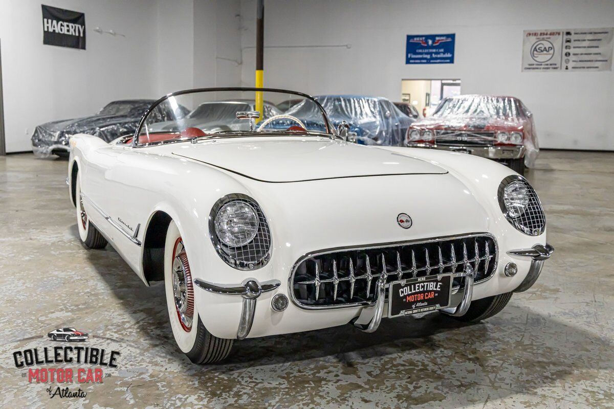 Chevrolet-Corvette-Cabriolet-1954-White-Red-133683-12