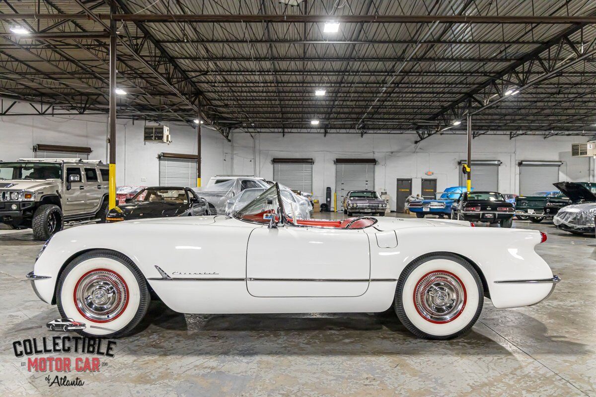 Chevrolet-Corvette-Cabriolet-1954-White-Red-133683-20