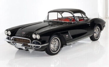 Chevrolet-Corvette-Cabriolet-1962-Black-Red-0-10