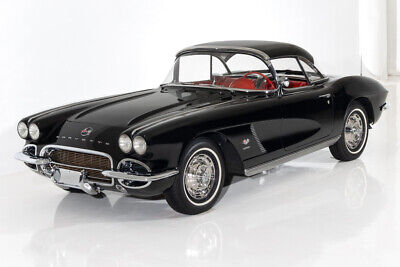 Chevrolet-Corvette-Cabriolet-1962-Black-Red-0-10