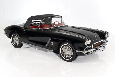 Chevrolet-Corvette-Cabriolet-1962-Black-Red-0-2