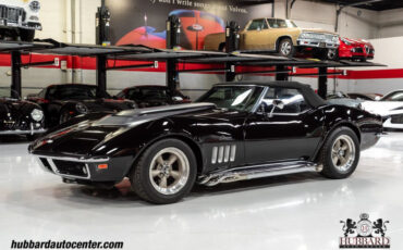 Chevrolet-Corvette-Cabriolet-1969-Black-Black-22090-11