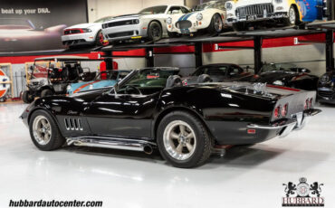 Chevrolet-Corvette-Cabriolet-1969-Black-Black-22090-5