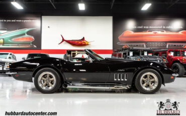 Chevrolet-Corvette-Cabriolet-1969-Black-Black-22090-8