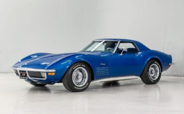 Chevrolet Corvette  year1}