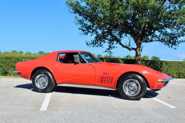 Chevrolet-Corvette-Coupe-1971-Red-Black-82419-2