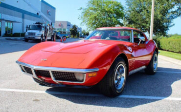 Chevrolet-Corvette-Coupe-1971-Red-Black-82419-6