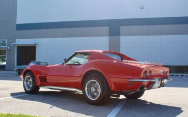 Chevrolet-Corvette-Coupe-1971-Red-Black-82419-9