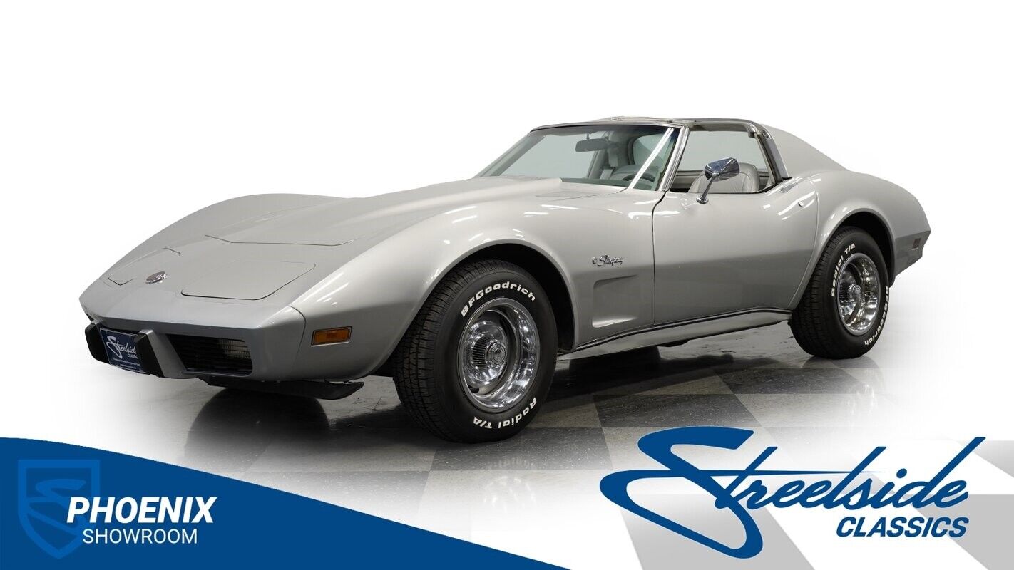 Chevrolet Corvette Coupe 1976