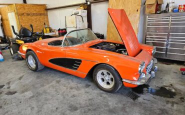 Chevrolet-Corvette-convertible-1959-18-9