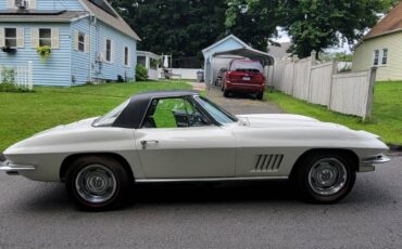 Chevrolet-Corvette-convertible-1967-white-160934