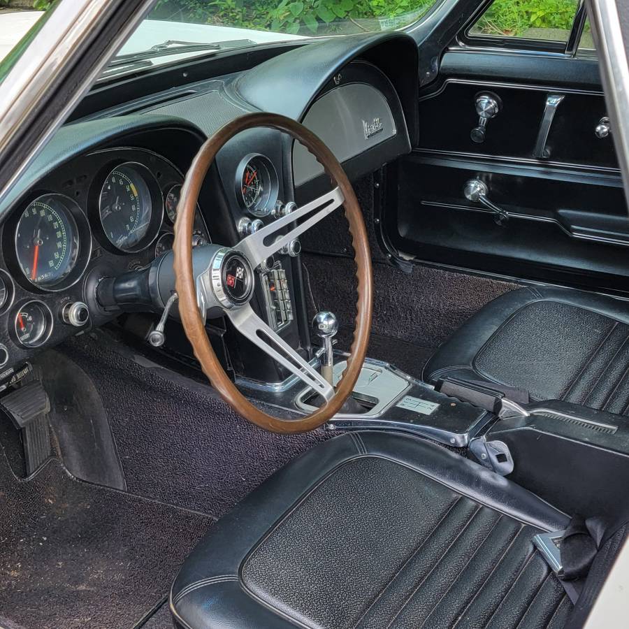 Chevrolet-Corvette-convertible-1967-white-160934-5