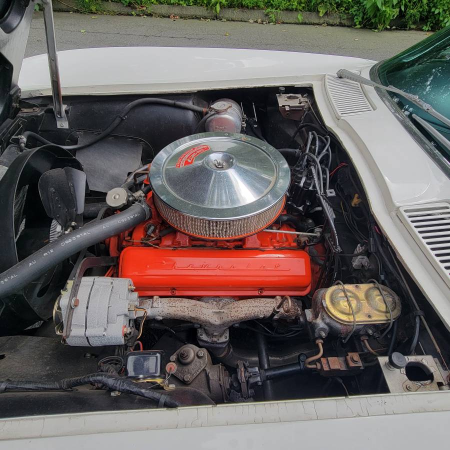 Chevrolet-Corvette-convertible-1967-white-160934-9