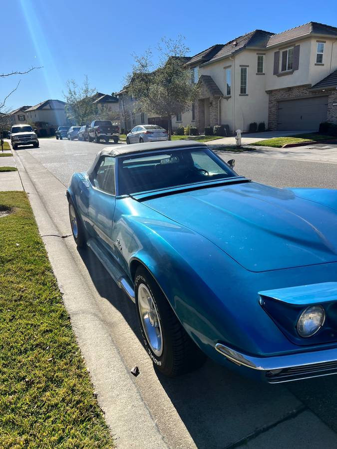 Chevrolet-Corvette-convertible-1969-blue-37176-1