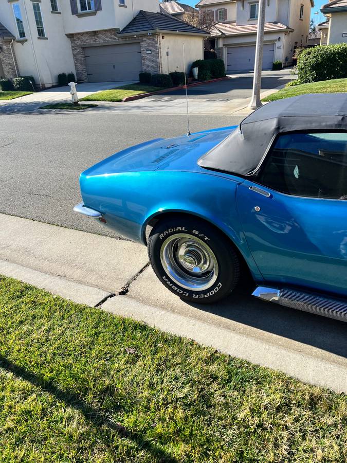 Chevrolet-Corvette-convertible-1969-blue-37176-2