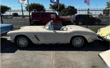 Chevrolet-Corvette-coupe-1962-5407