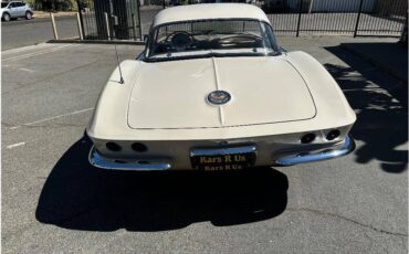 Chevrolet-Corvette-coupe-1962-5407-4