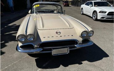 Chevrolet-Corvette-coupe-1962-5407-5