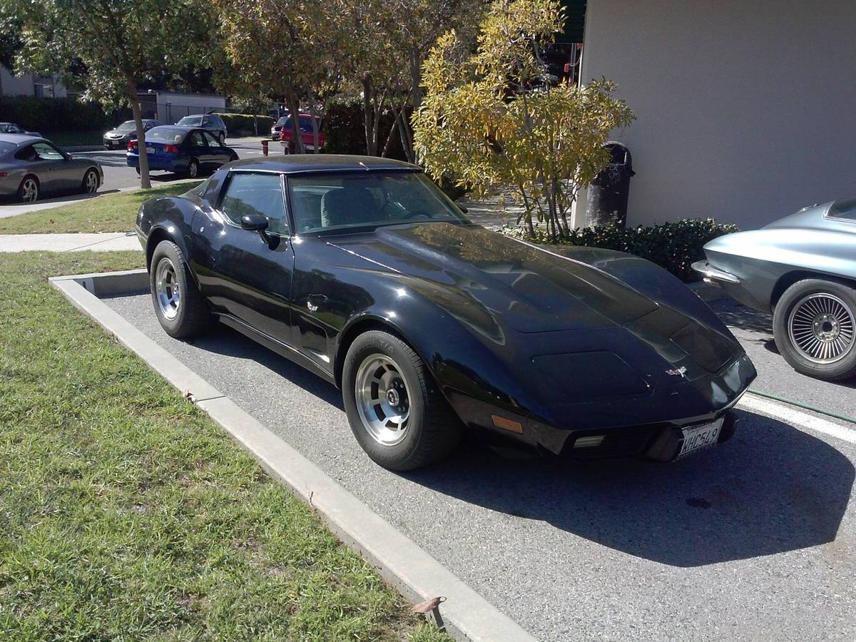 Chevrolet-Corvette-l82-1979-black-117482-2