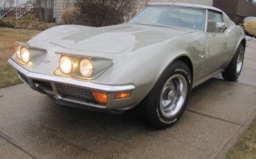 Chevrolet-Corvette-stingray-1972-122310-4