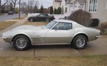 Chevrolet-Corvette-stingray-1972-122310-5