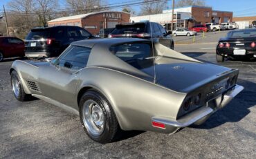 Chevrolet-Corvette-stingray-1972-grey-117868-2