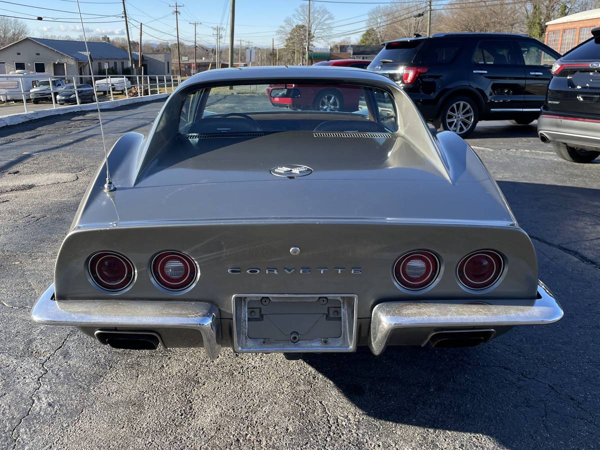 Chevrolet-Corvette-stingray-1972-grey-117868-3