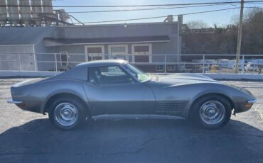 Chevrolet-Corvette-stingray-1972-grey-117868-5