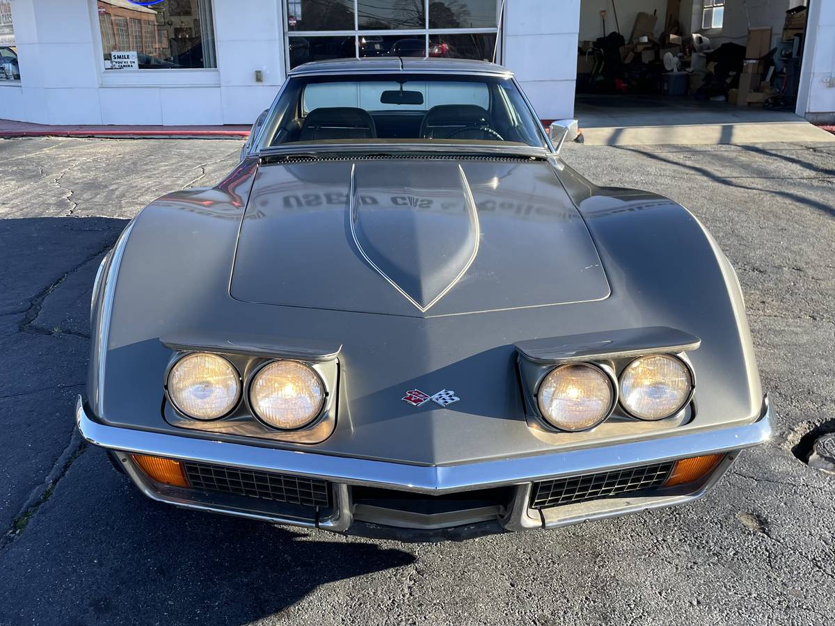 Chevrolet-Corvette-stingray-1972-grey-117868-7