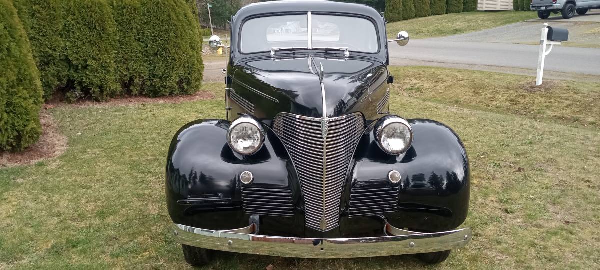 Chevrolet-Coupe-1939-black-1986-2