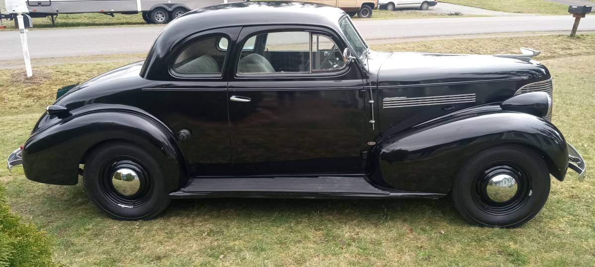 Chevrolet-Coupe-1939-black-1986