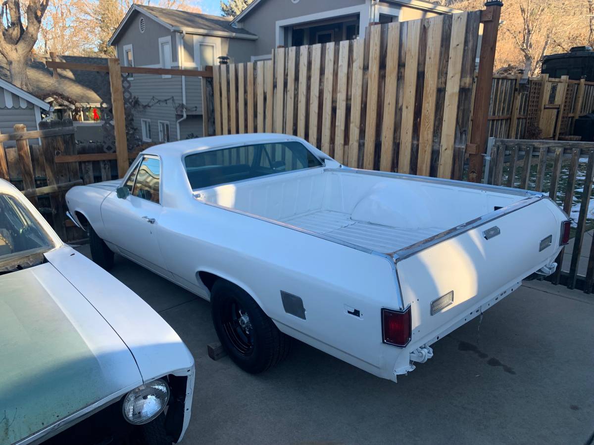 Chevrolet-El-camino-1969-white-144841-6