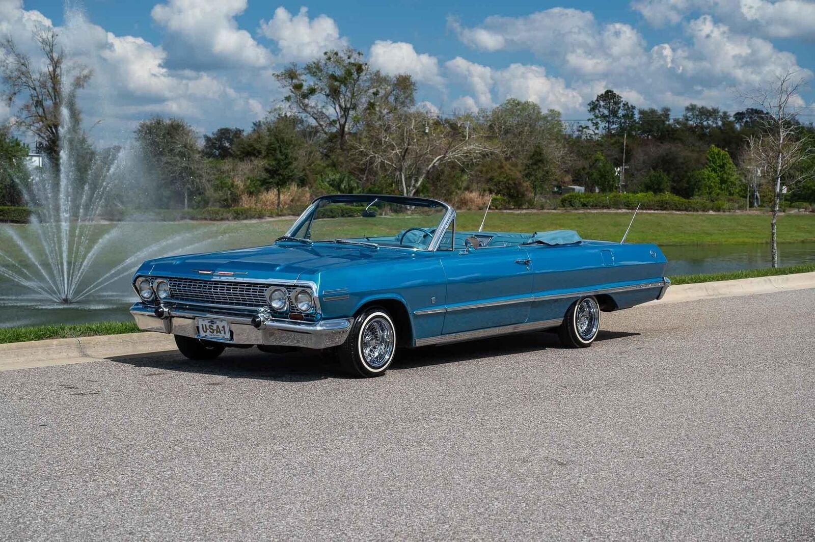 Chevrolet-Impala-1963-Blue-Blue-129118-1