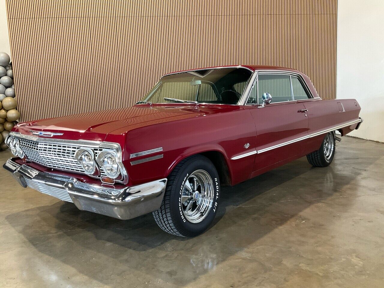 Chevrolet-Impala-1963-Red-Black-78951-1