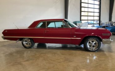 Chevrolet-Impala-1963-Red-Black-78951-11