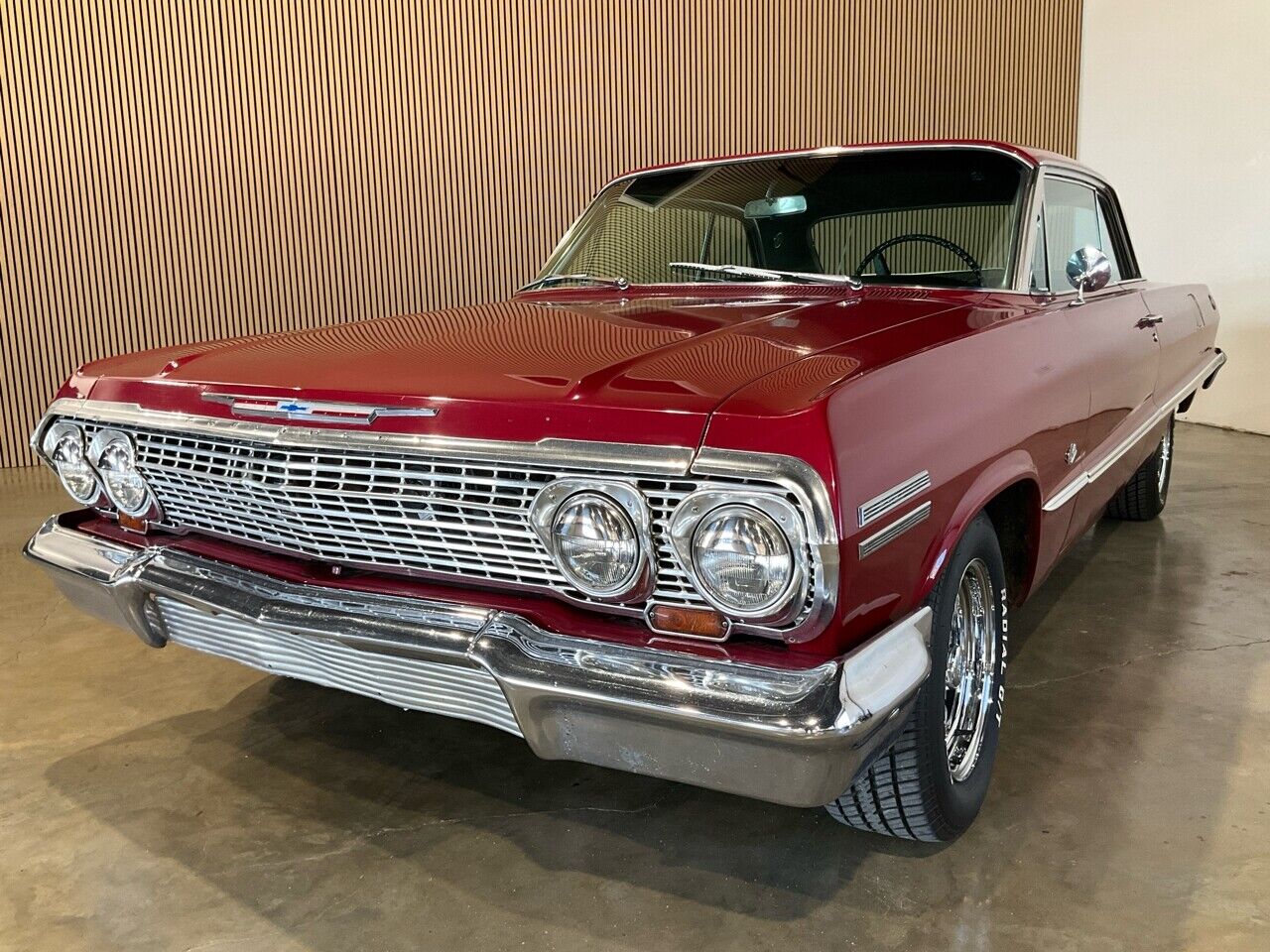 Chevrolet-Impala-1963-Red-Black-78951-2