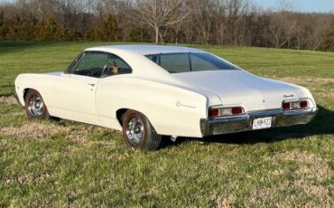 Chevrolet-Impala-1967-white-161-3