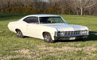 Chevrolet-Impala-1967-white-161