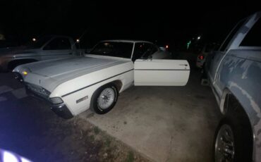 Chevrolet-Impala-1968-white-198683-3