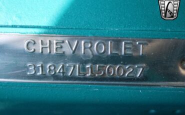 Chevrolet-Impala-Coupe-1963-Green-Green-1389-26