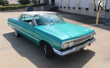 Chevrolet-Impala-Coupe-1963-Green-Green-1389-39