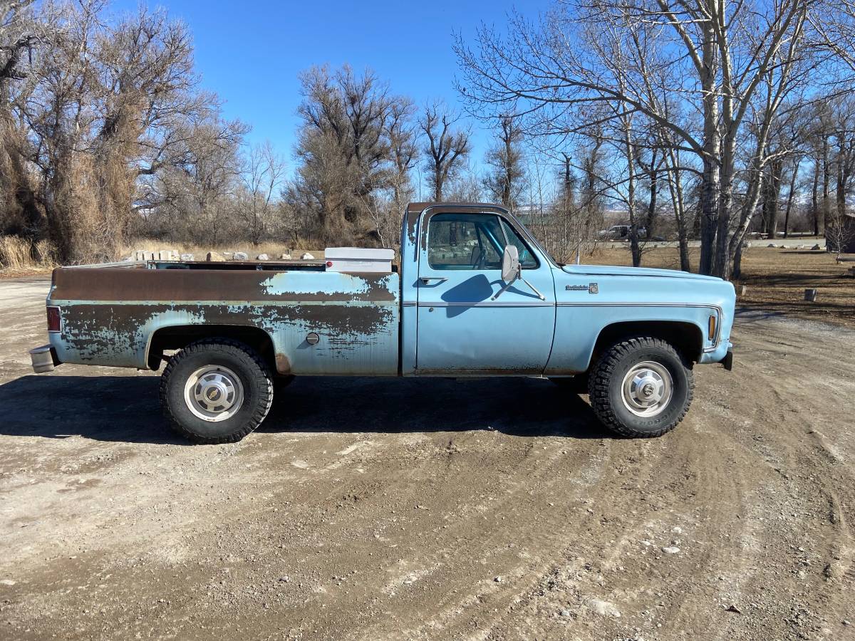 Chevrolet-K2500-1978-blue-64374-1