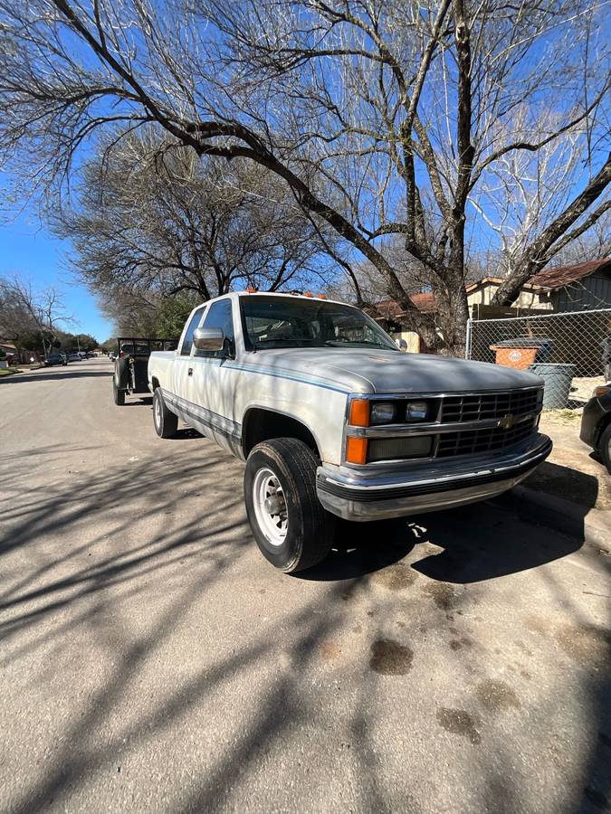 Chevrolet-K2500-diesel-1989-209214-4