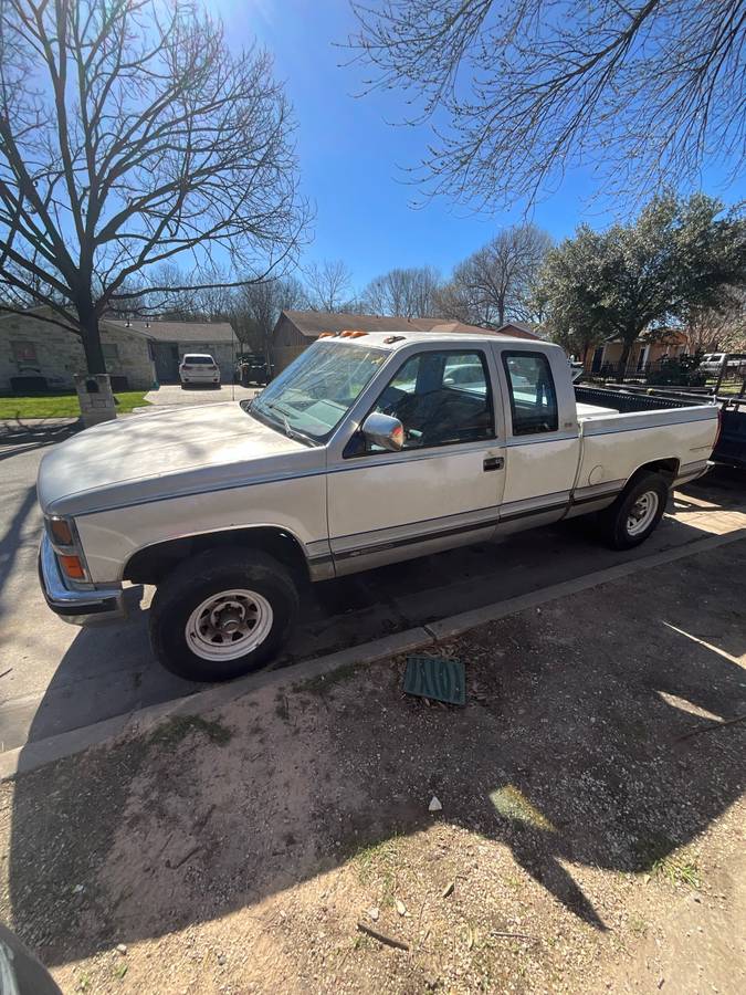 Chevrolet-K2500-diesel-1989-209214