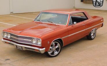 Chevrolet-Malibu-1965-Orange-Black-118015-2